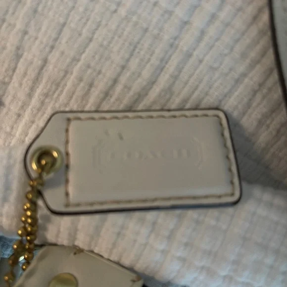 Vintage Coach Print cross body navy/white canvas strap - Picture 4 of 11